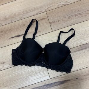 Victoria's Secret Elegant Black Bra